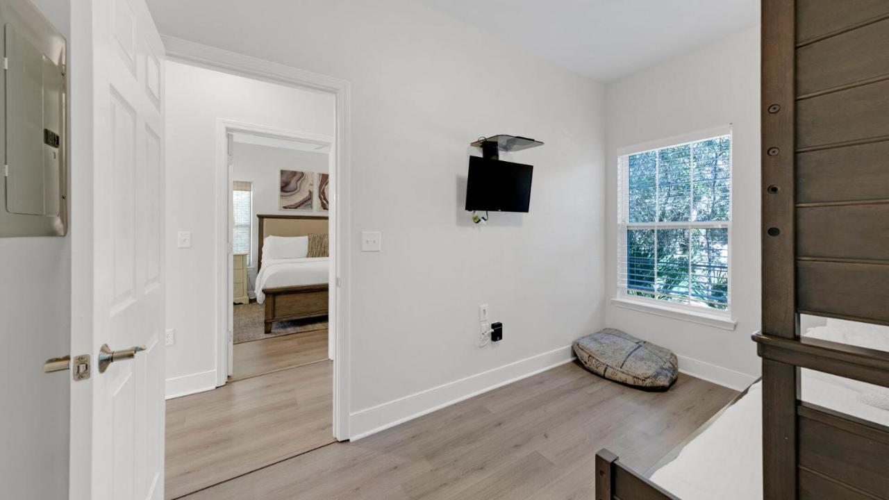Pelican House - Newly Remodeled, Professionally Decorated, Only About 1 Mile To Seaside! Santa Rosa Beach Esterno foto